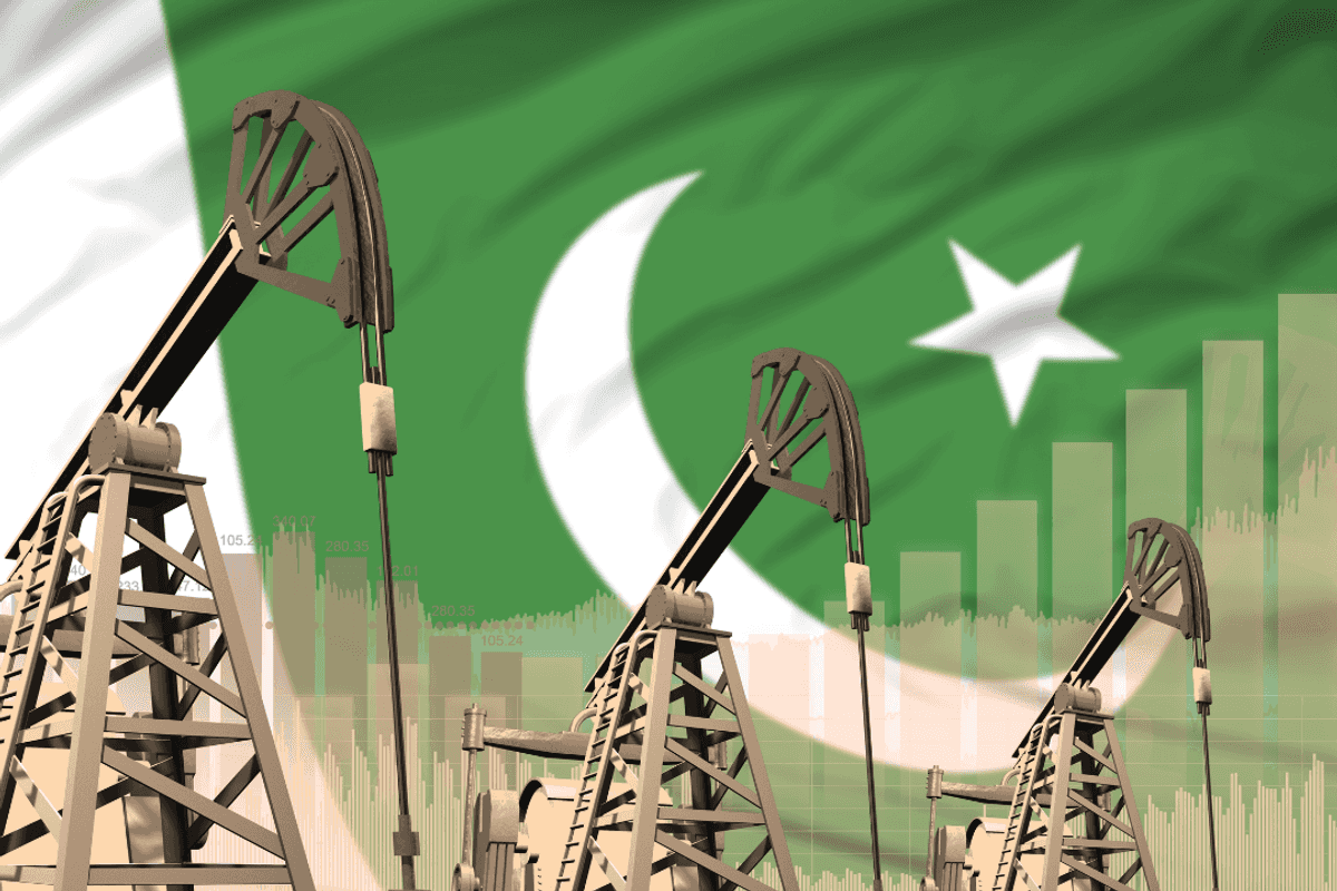Pakistan business leaders warn fuel price hike could reignite inflation