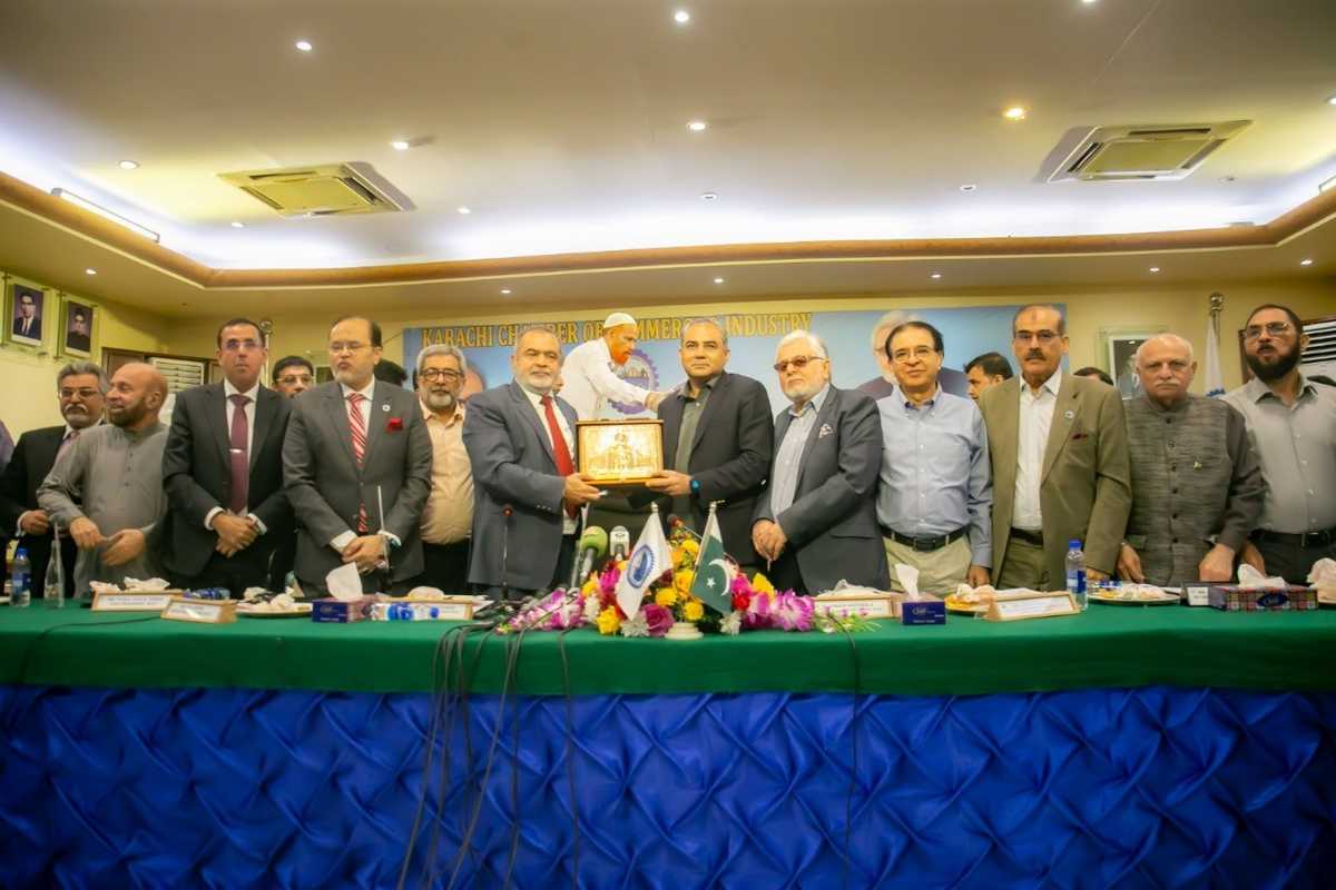 Pakistan interior minister pledges action on port city business woes