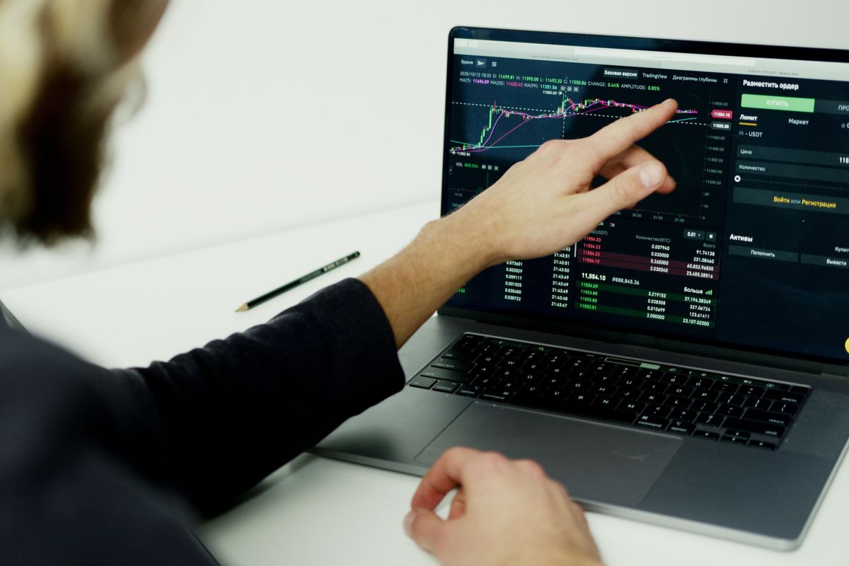 Pakistan stocks to remain bullish due to lowering interest rates