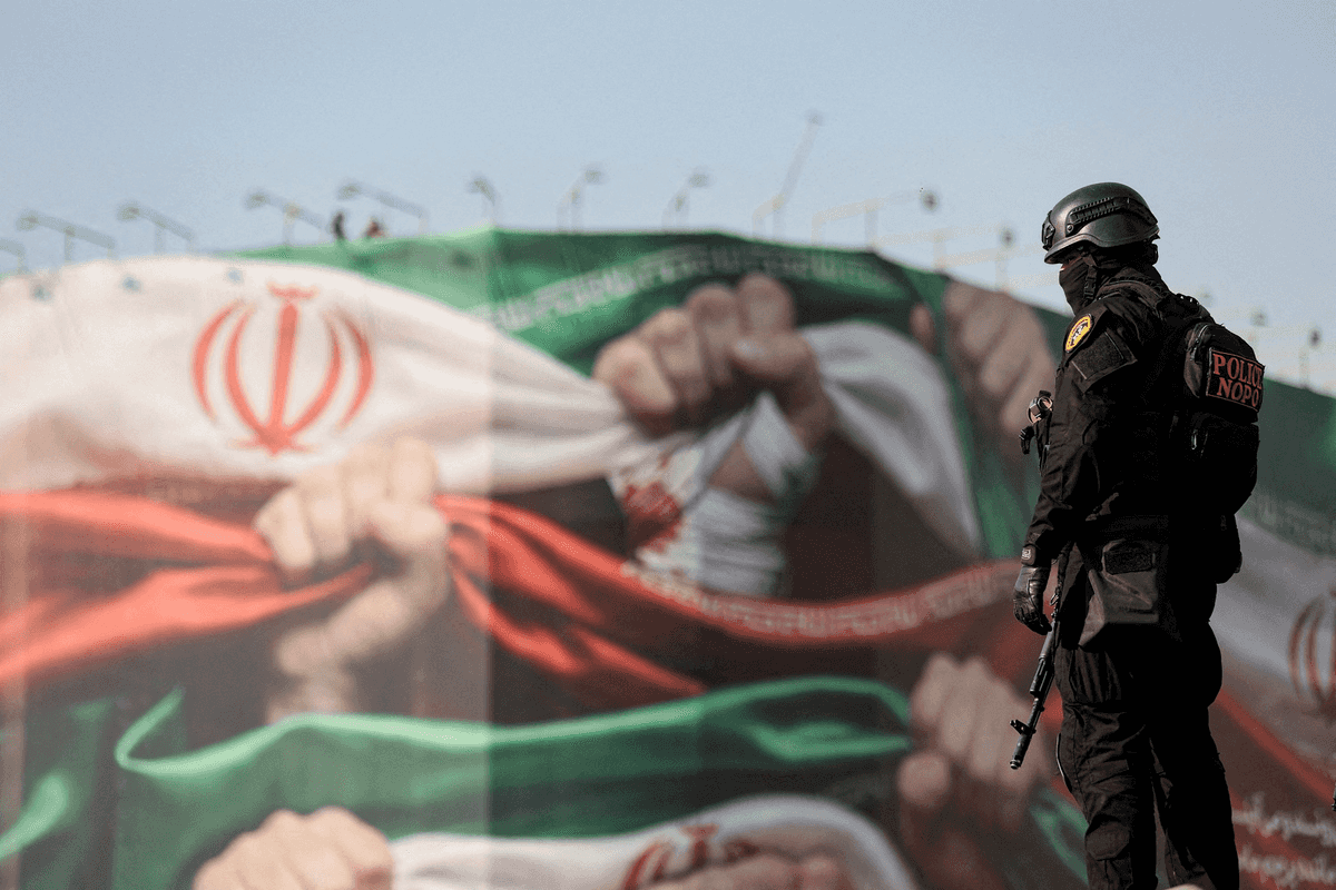Iran vows to retaliate after US widens sanctions