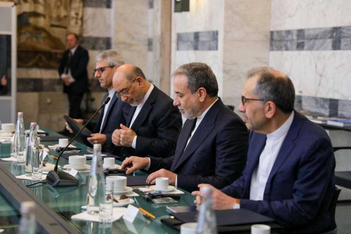 Iran, US task experts to design framework for a nuclear deal, Tehran says