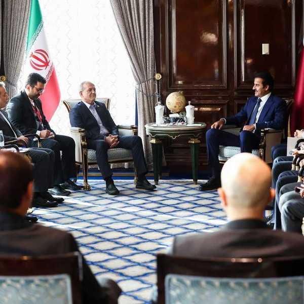 Iran, Qatar leaders discuss energy cooperation in Moscow amid regional war
