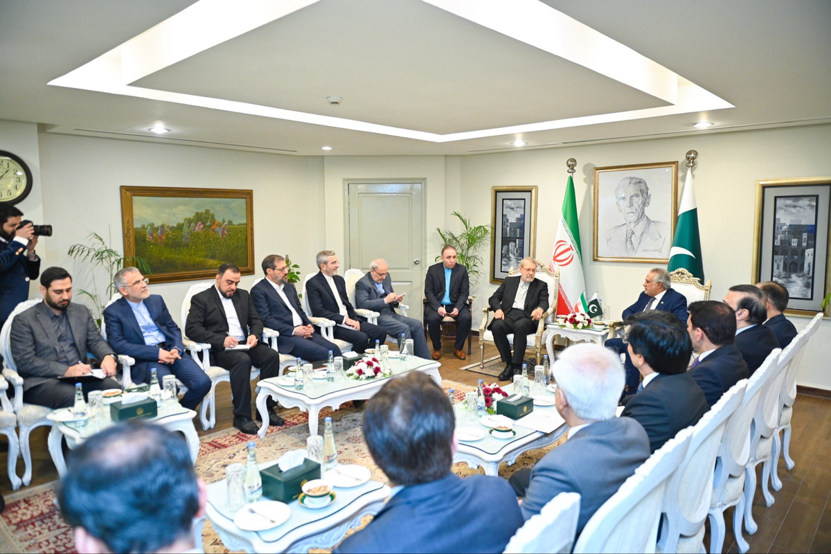 Pakistan and Iran agree to strengthen security, trade and regional cooperation