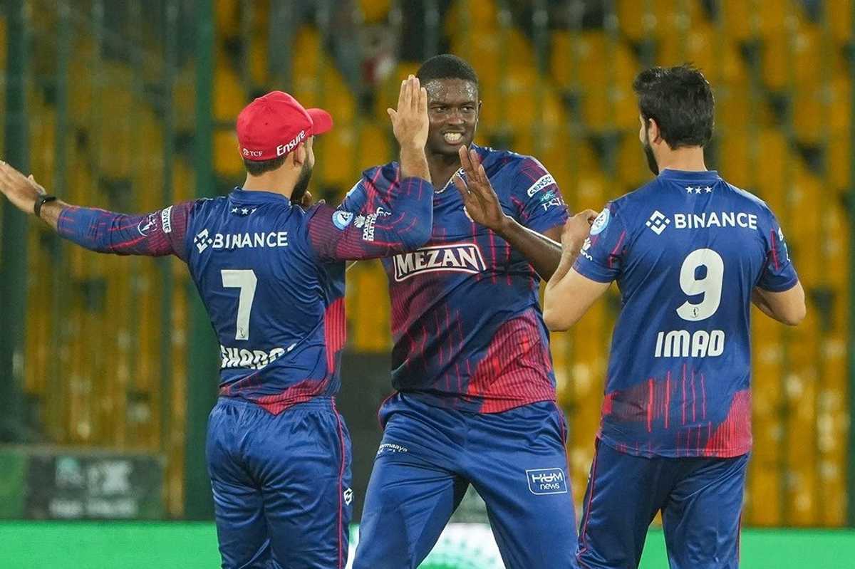 United thrash Kings for fourth straight win in PSL X