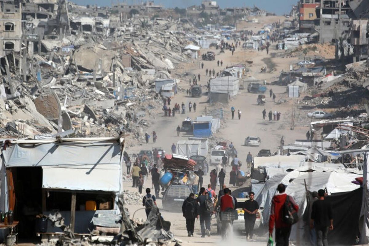 Rescuers say 100 dead as Israel launches fresh Gaza offensive