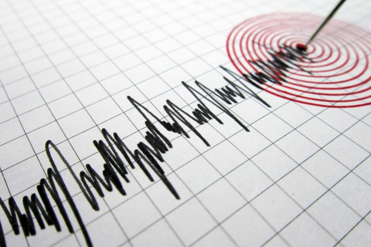 Magnitude 6.9 earthquake hits southern Japan