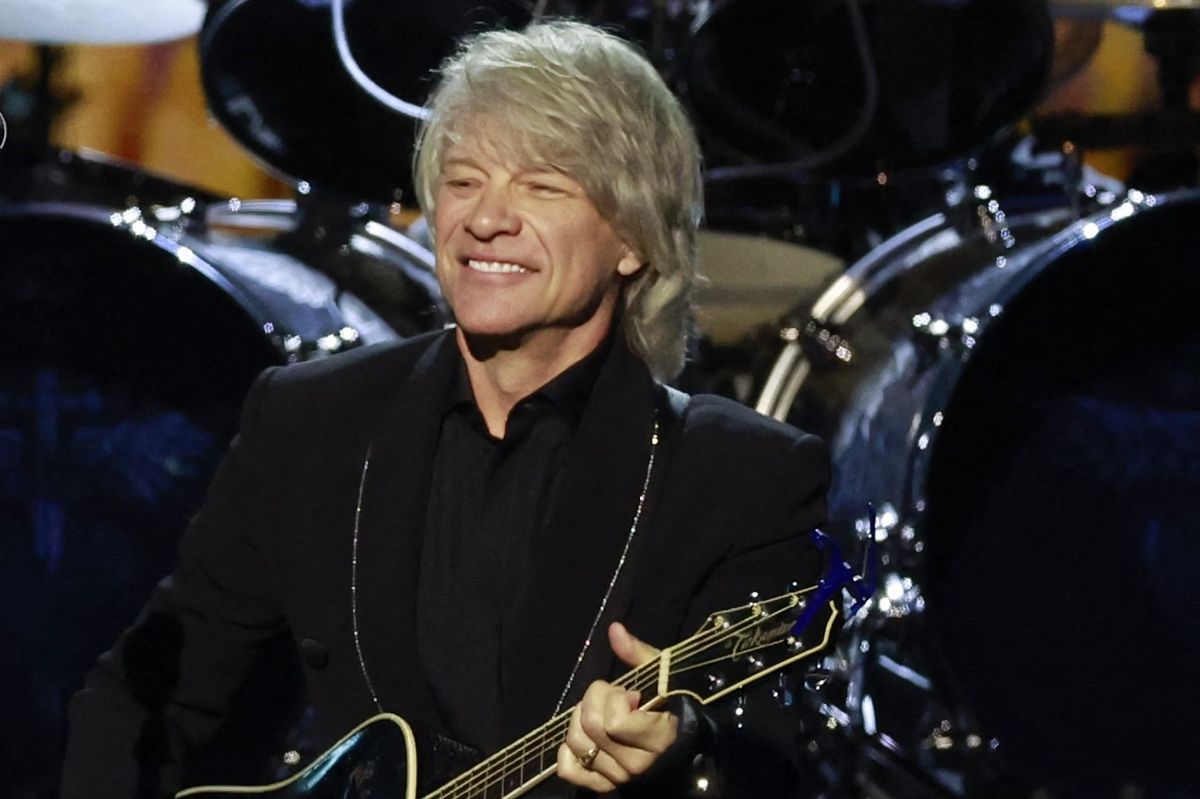 Jon Bon Jovi joins celebrities who have saved lives
