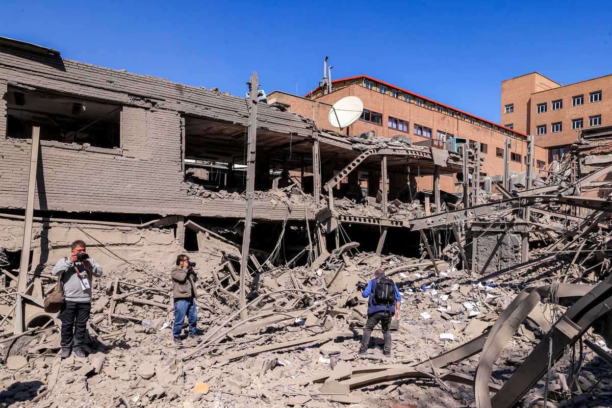 New strikes in Tehran as deadline looms for Trump threat to infrastructure