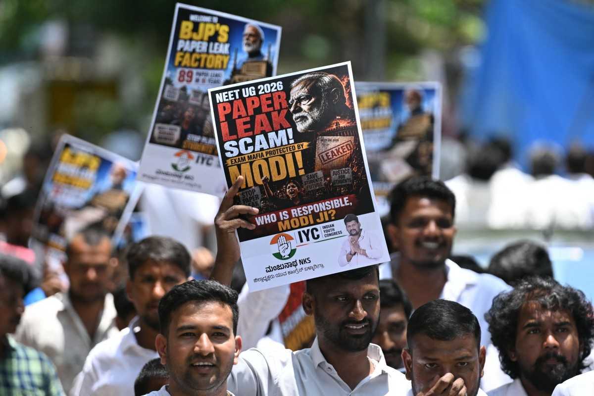 India removes CBSE chief over marking fiasco