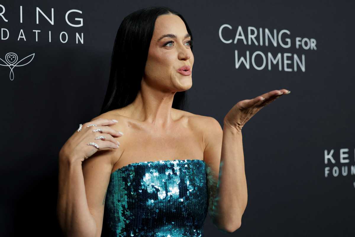 Katy Perry, the internet go crazy for chonky Australian penguin chick