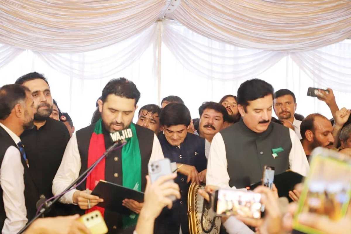 Sohail Afridi’s oath deepens Pakistan’s political fault lines as border fires burn