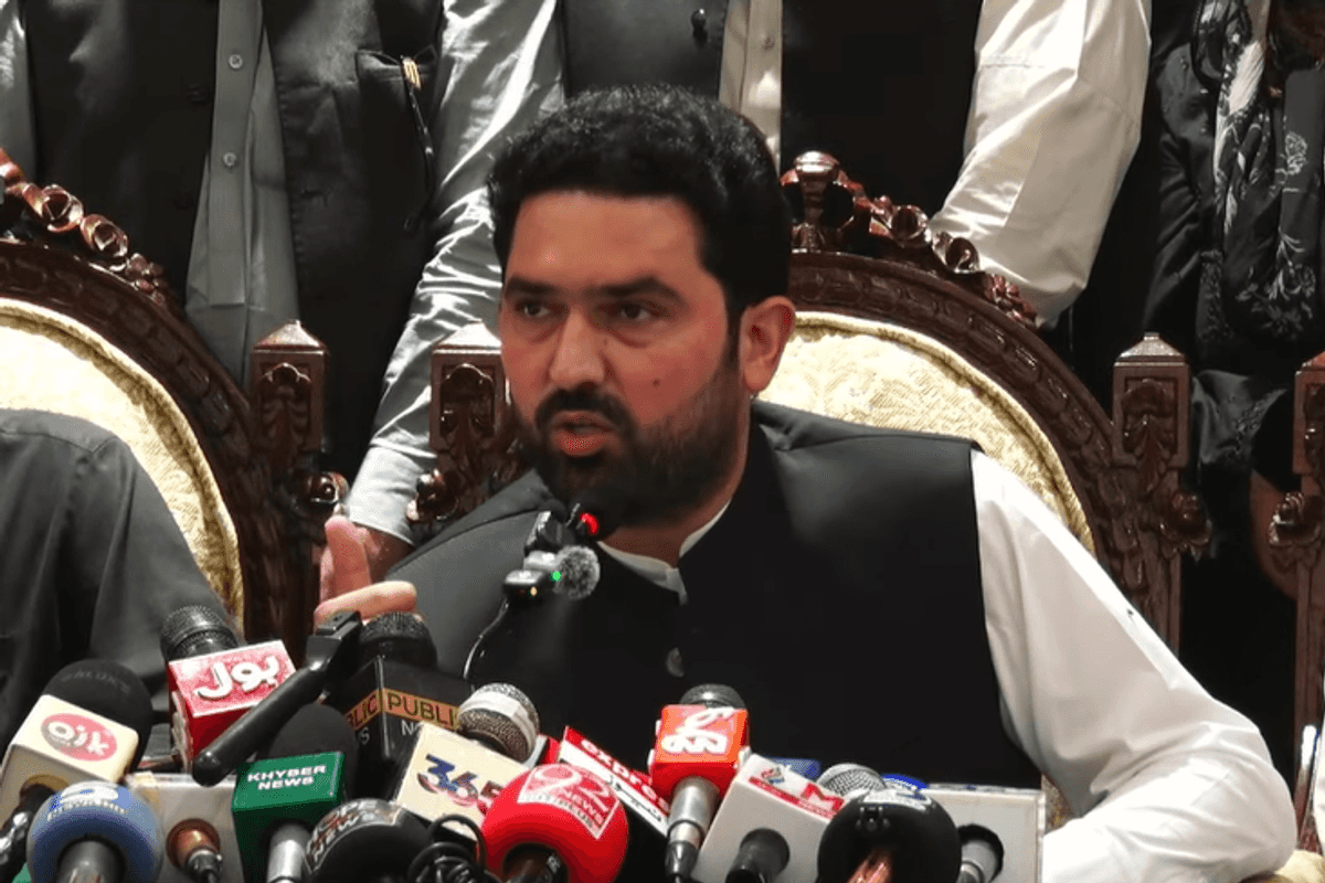 KP CM seeks to remove governor over disputed security meeting
