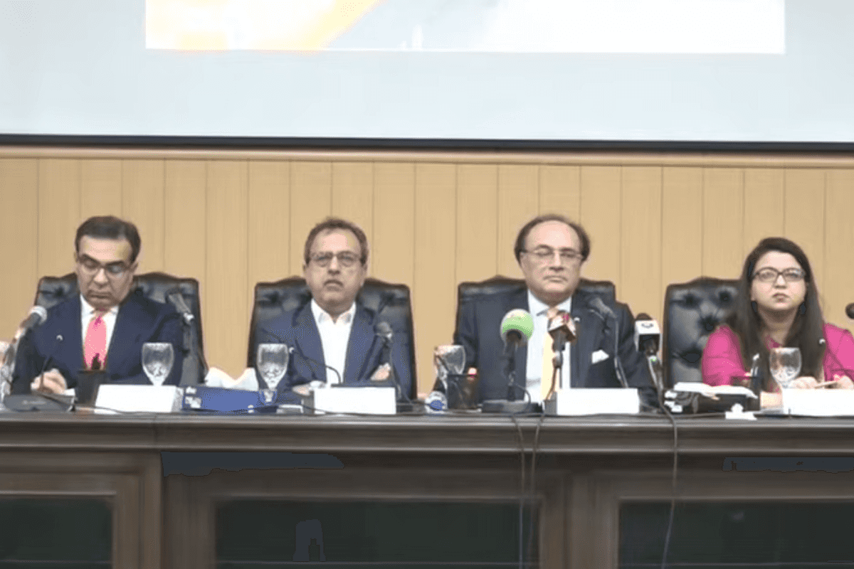 Pakistan to hold key meeting on provinces' revenue share this month