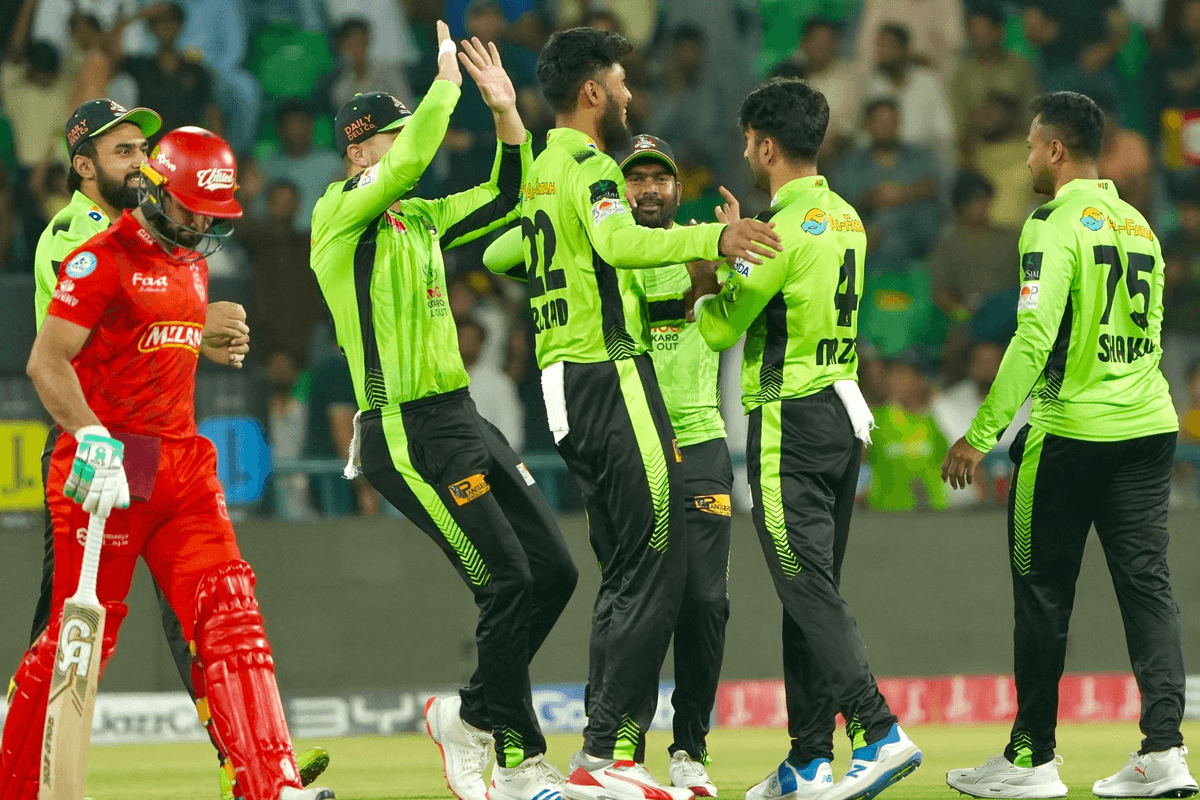 Lahore Qalandars crush Islamabad United to reach HBL PSL X final