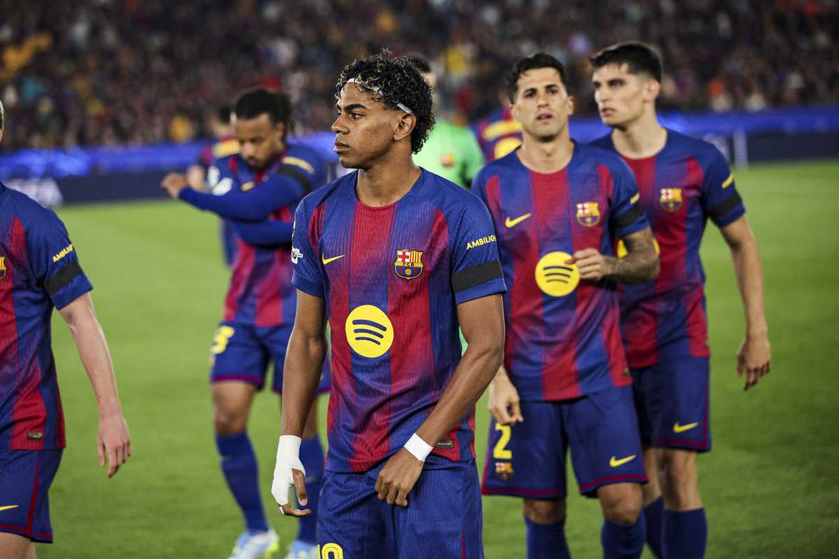 Barca face Espanyol derby dilemma ahead of Atletico return