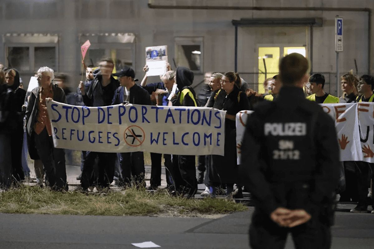 Germany deports 23 Afghan men to Kabul