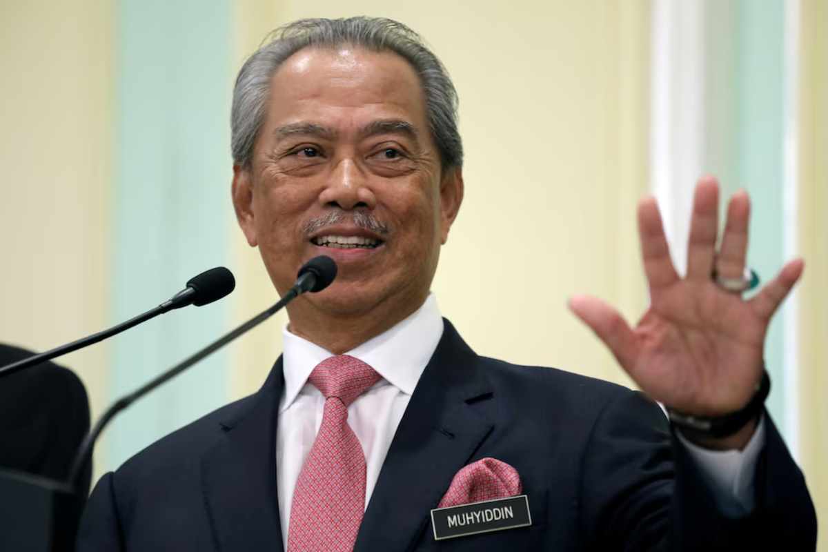 Malaysia's troubled ex-PM ordered to pay $300,000 to politician over defamatory remarks