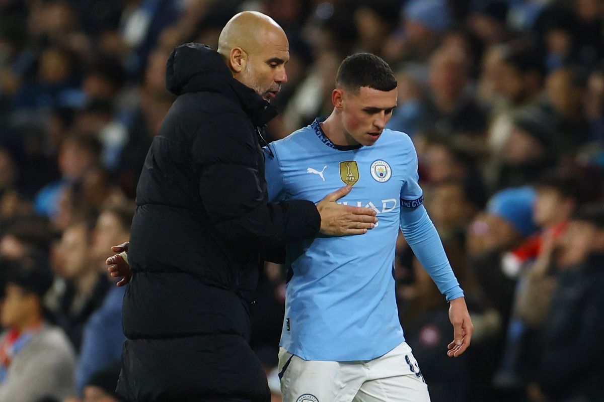 City's Guardiola refuses to criticize players despite latest woeful display