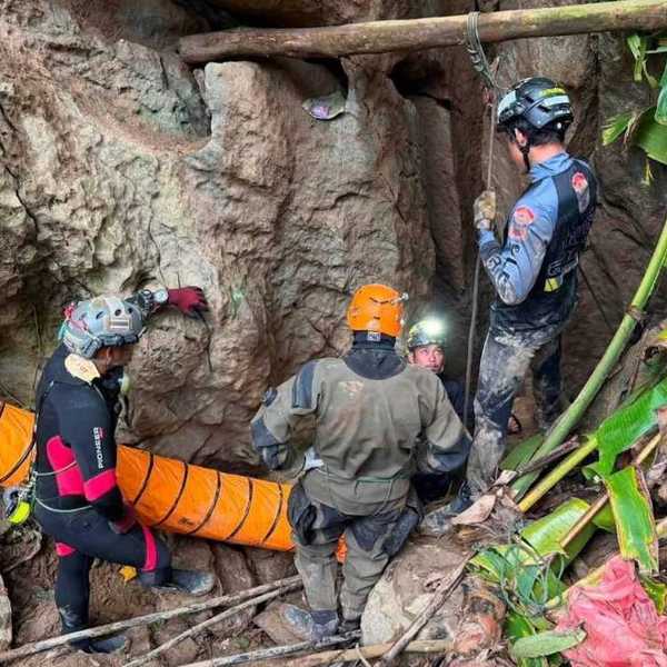 5 of 7 people trapped in Laos cave found alive, rescuers say