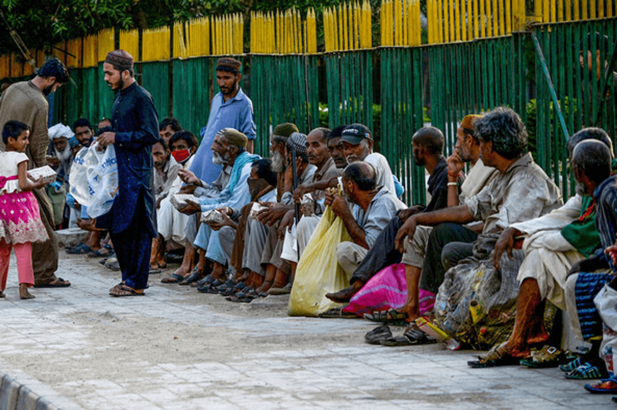 Pakistan unemployment rises to 7.1% as labor market pressures grow