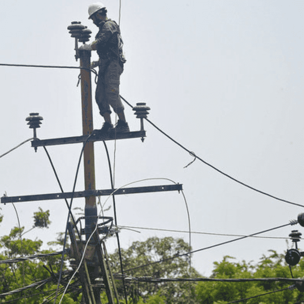 Capacity charges hit PKR 1.8 trillion in Pakistan, driving 61% of power costs