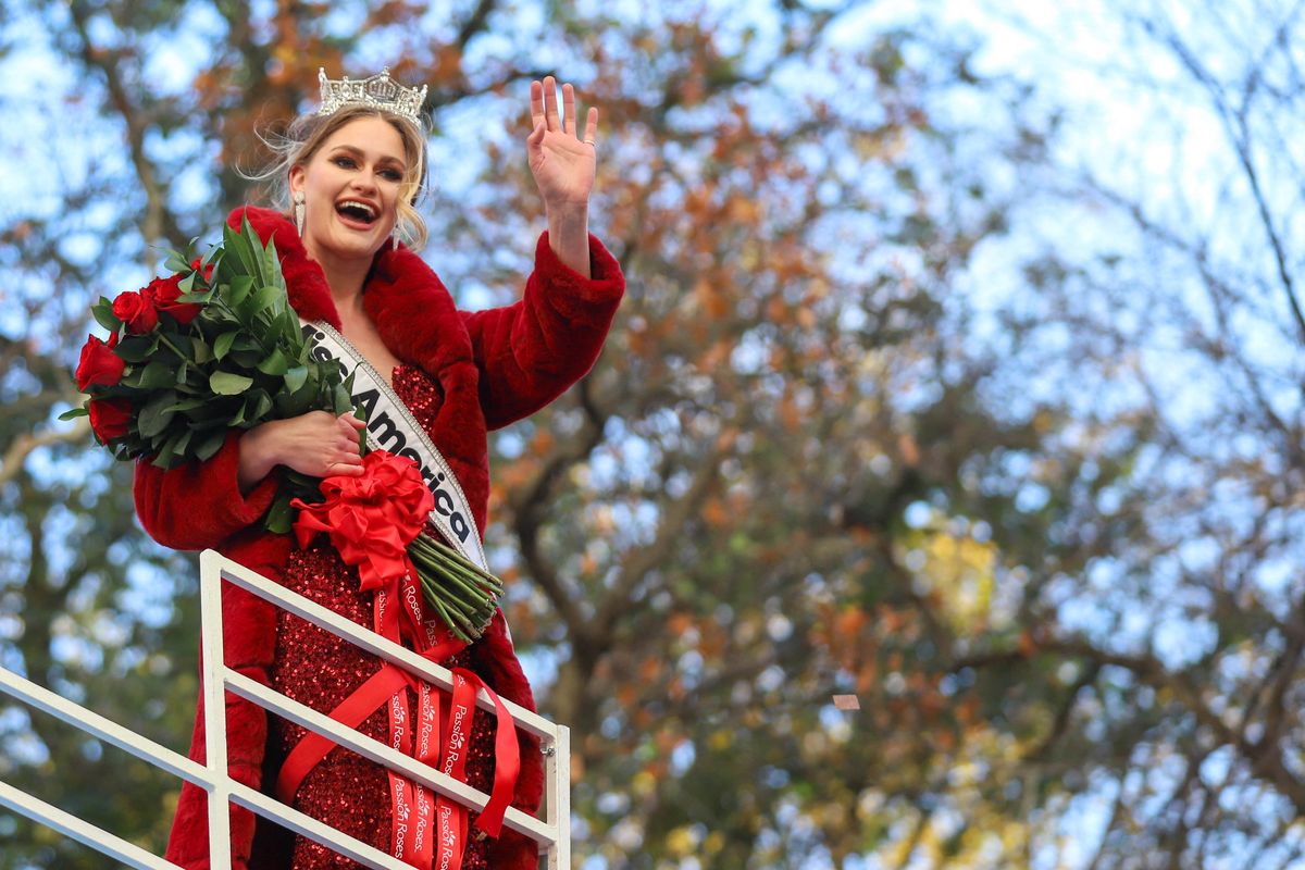 Miss America, Miss World pageants accused of discrimination