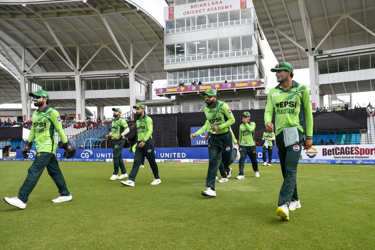 PCB announces 2025–26 central contracts with top category vacant