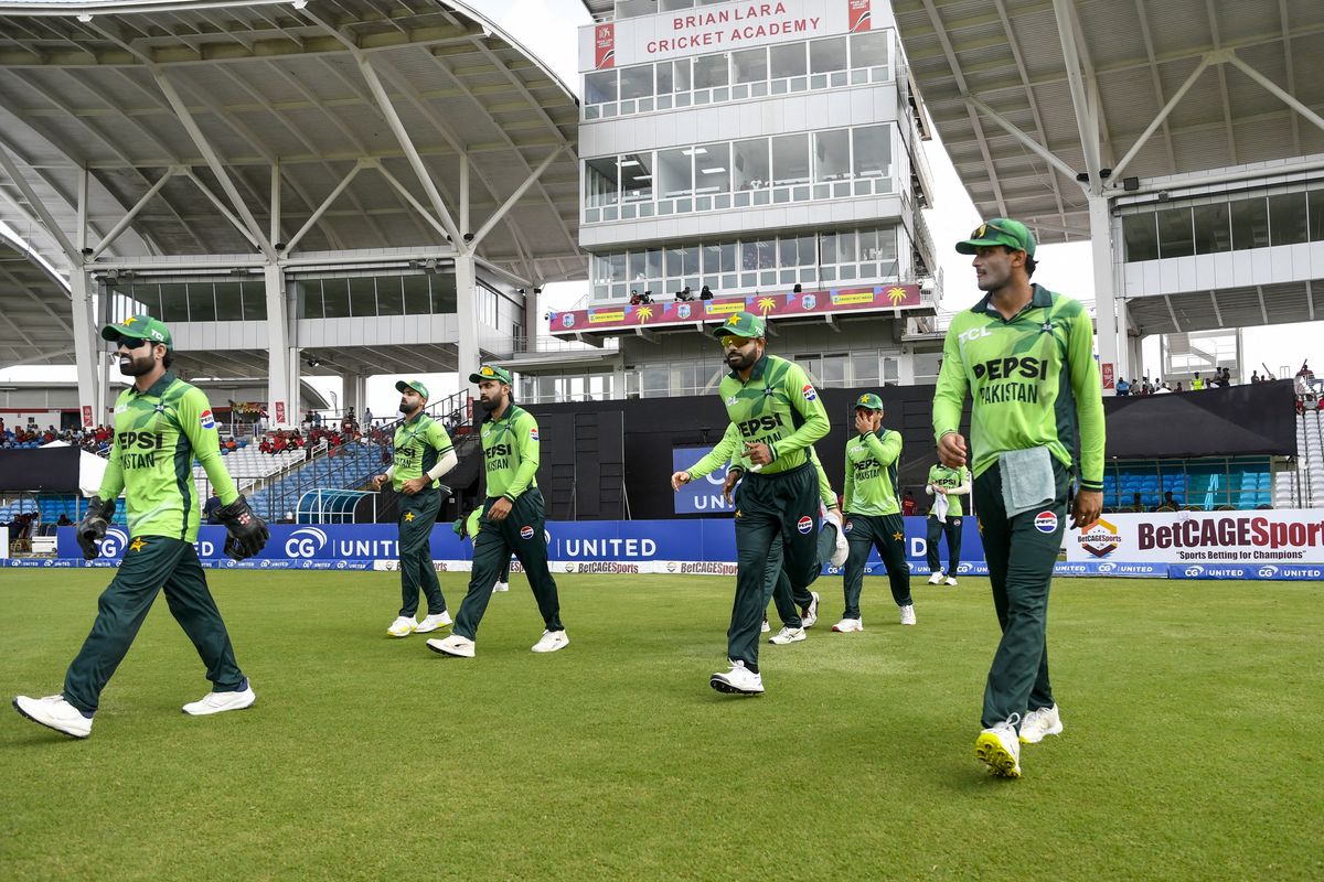 PCB announces 2025–26 central contracts with top category vacant