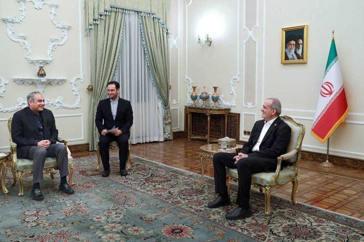 Pakistan Interior Minister meets Iranian President in Tehran to expand multisector ties