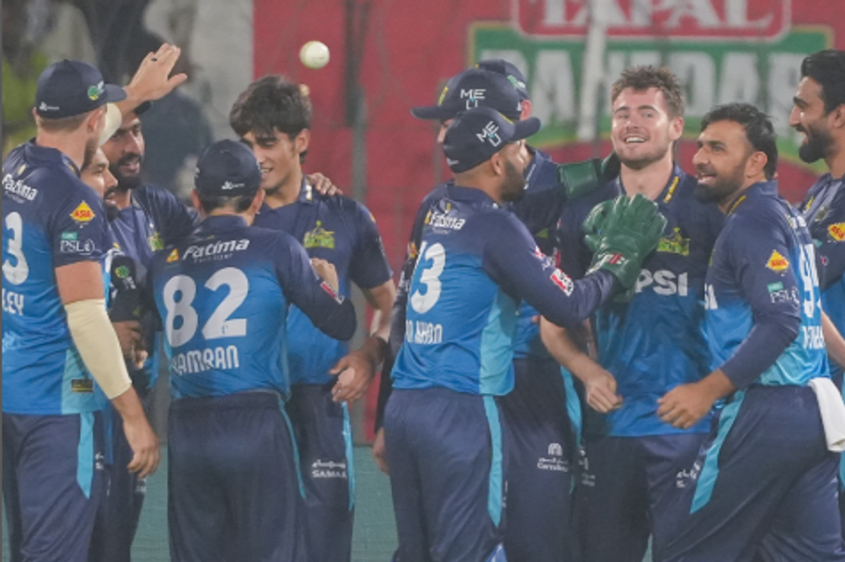 Yasir, Ubaid lead Sultans to first win with 33-run victory over Qalandars