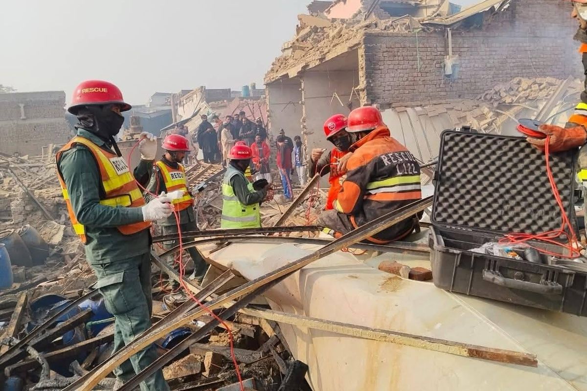 Boiler explosion in Pakistan factory kills 15