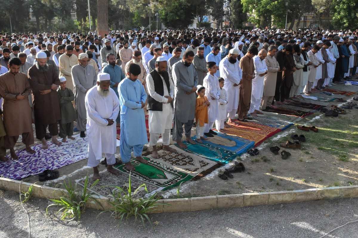 Pakistan marks Eid al-Adha with prayers, sacrifices, and messages of solidarity