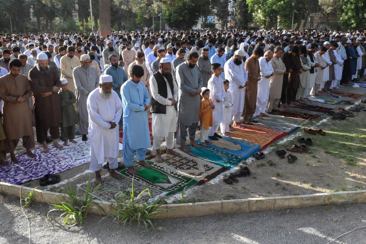 Pakistan marks Eid al-Adha with prayers, sacrifices, and messages of solidarity