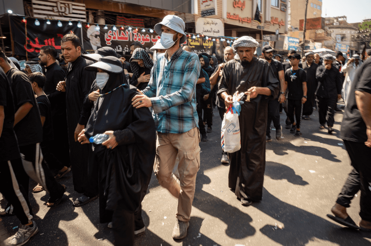 Pakistan bars men under 50 from traveling alone to Iraq for pilgrimage