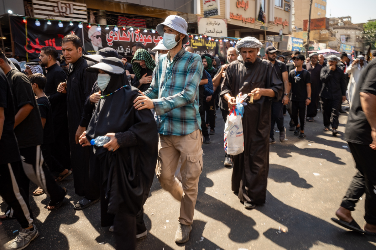 Pakistan bars men under 50 from traveling alone to Iraq for pilgrimage