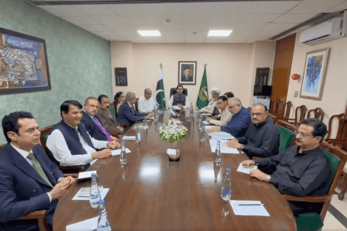 Pakistan govt, opposition talks underway as PTI march looms