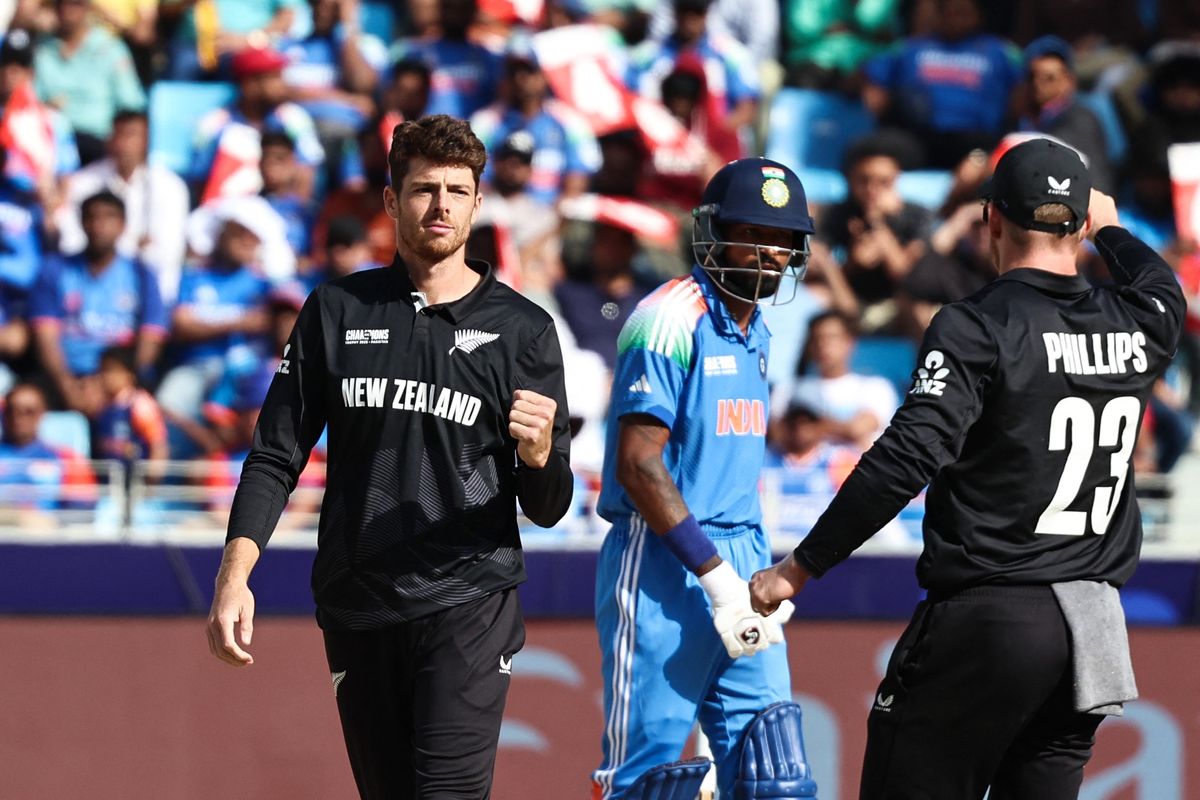 Santner wants New Zealand to keep 'open mind' for Champions Trophy final