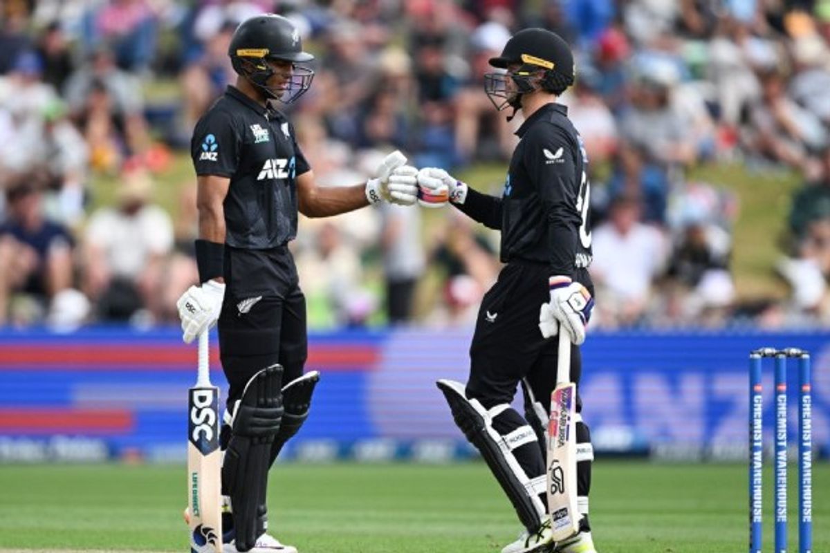 New Zealand clinch ODI series despite Theekshana hat-trick