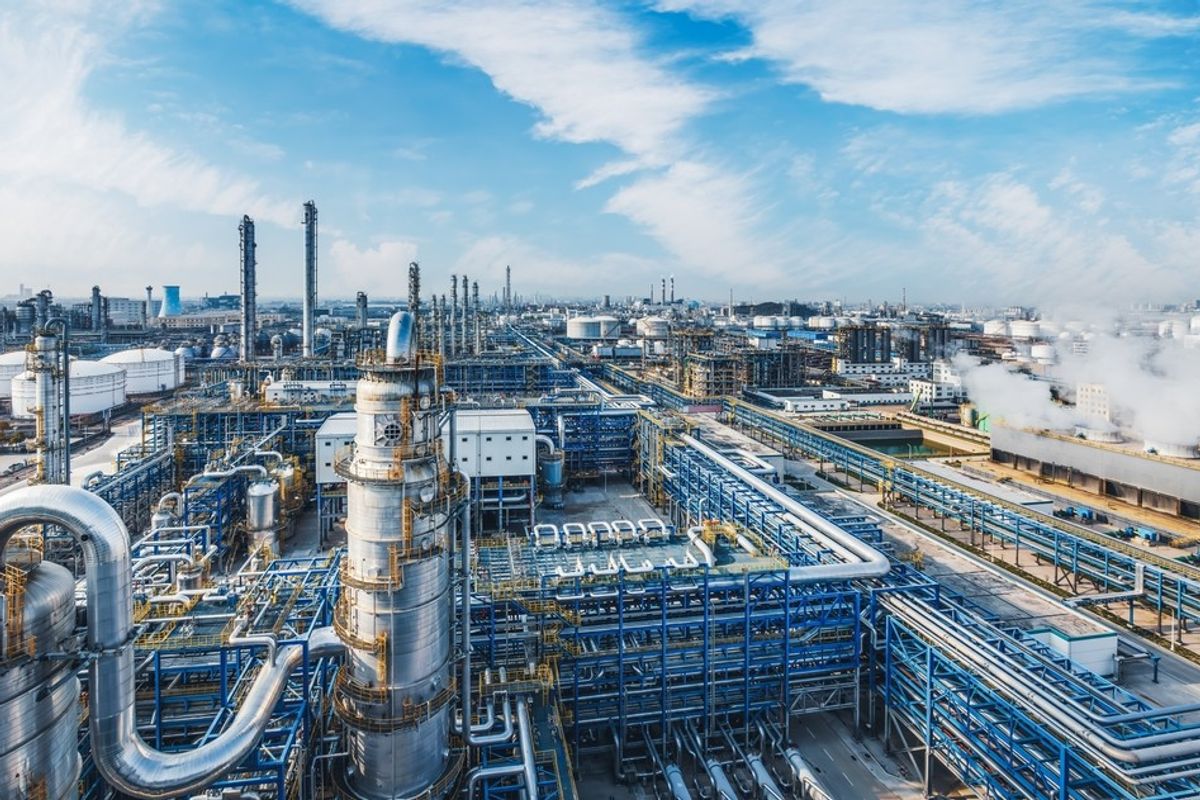 Oil prices stabilize after two-day decline amid significant drop in US crude inventories