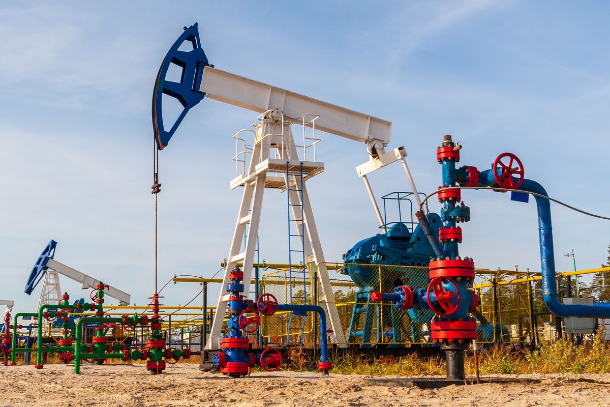 Brent crude hit lowest level since August 2021 amid trade war and OPEC+ uncertainty