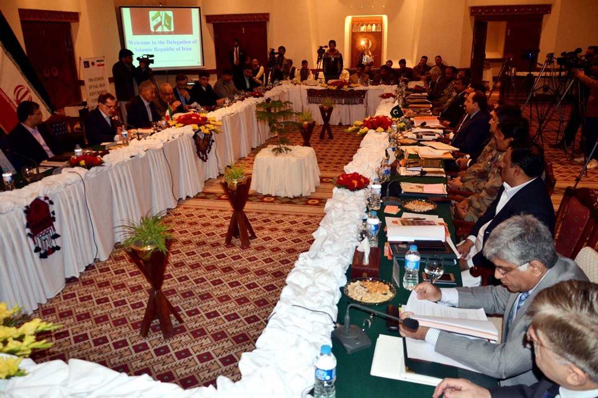 Iran’s non-oil exports to Pakistan reached $2.2 billion in 11 months