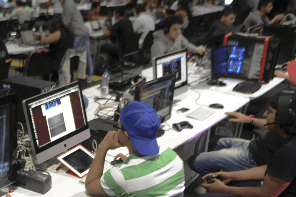 Pakistan ranks among top global AI services suppliers: World Bank