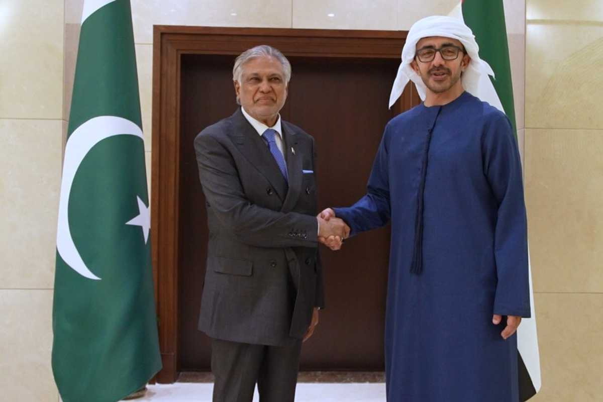 UAE foreign minister visits Pakistan to boost trade and regional ties