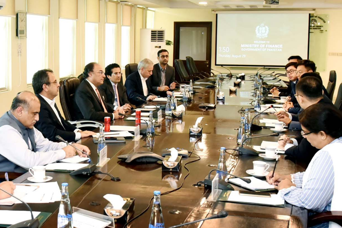 Pakistan, China to establish working group to resolve pending payments issues