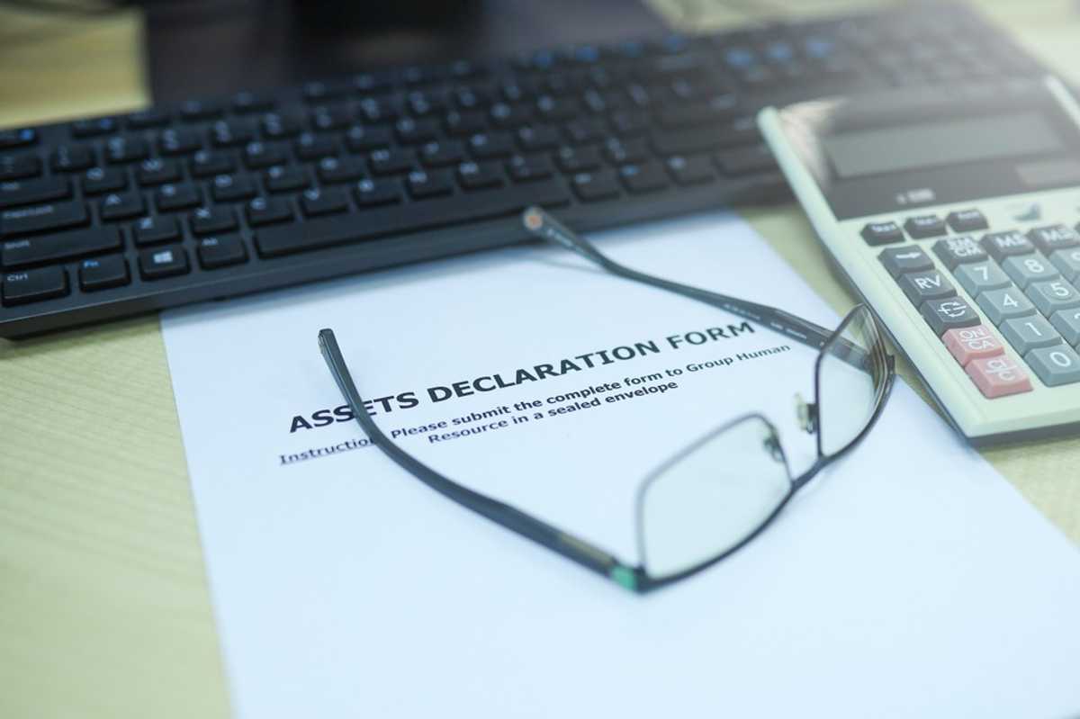 Pakistan to mandate public asset disclosures for top civil servants by June