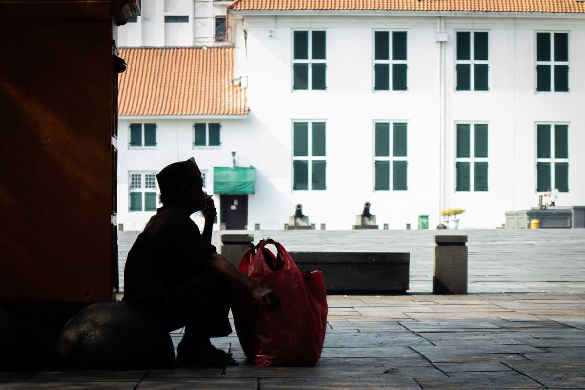 Pakistan cracks down on 'organized begging networks' after Gulf nations raise concerns