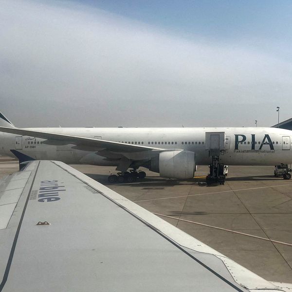 Pakistan's Arif Habib Group buys PIA for PKR 135 billion