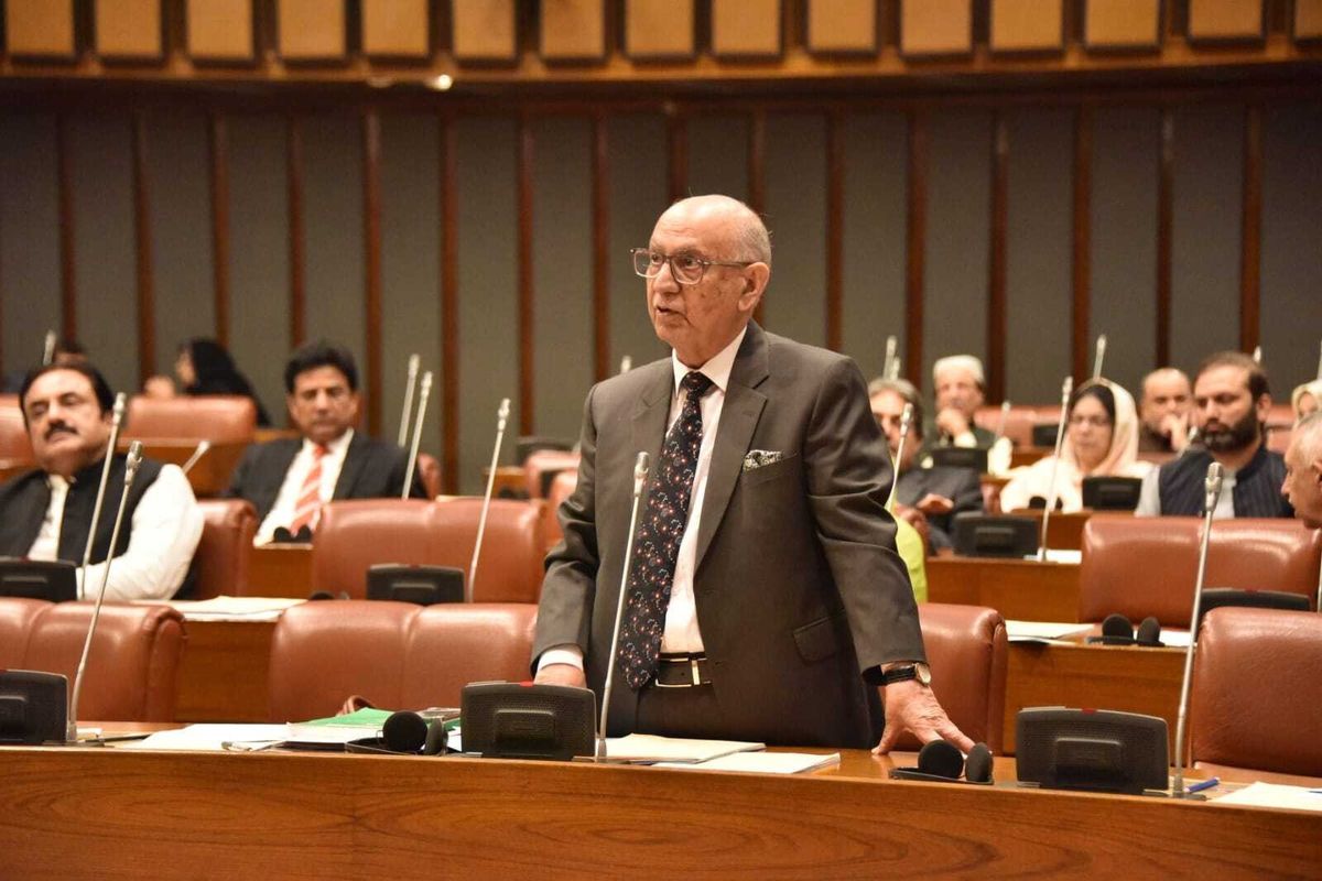 Lawmakers denounce harassment and disappearances amid constitutional amendment push