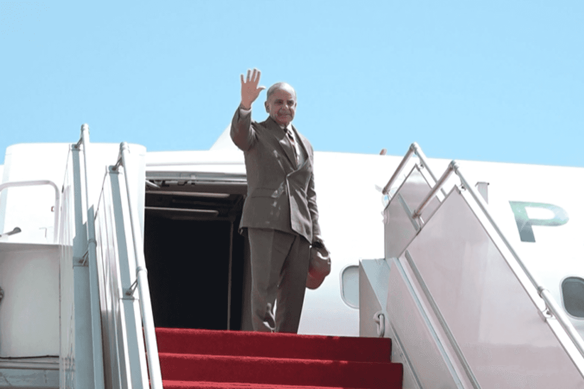 Pakistan PM begins key diplomatic tour of Saudi Arabia, Qatar and Turkey