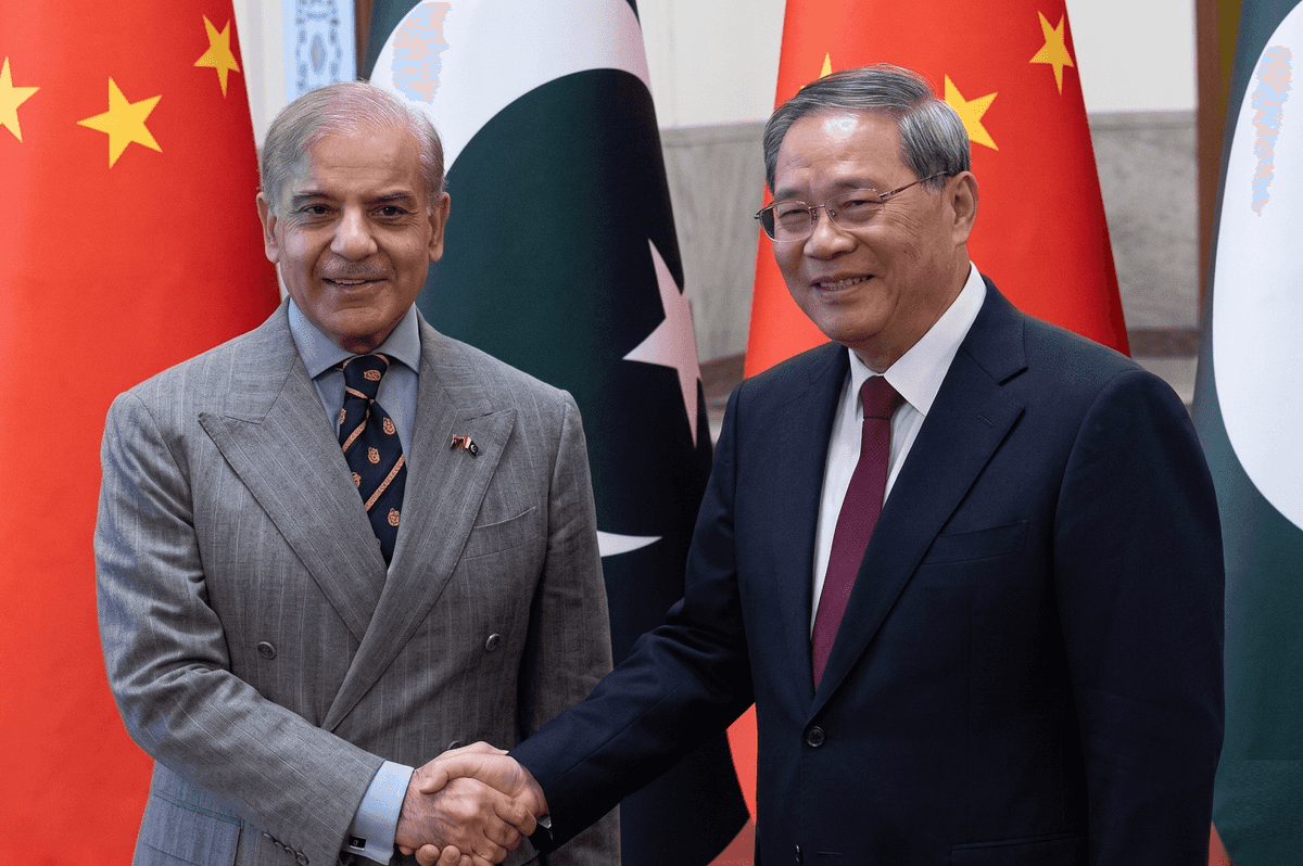 Pakistan PM Sharif meets Chinese counterpart in Beijing as regional diplomacy takes focus